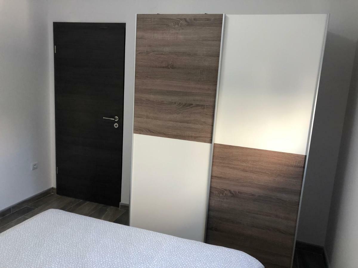Croatia Mandre Apartment ภายนอก รูปภาพ