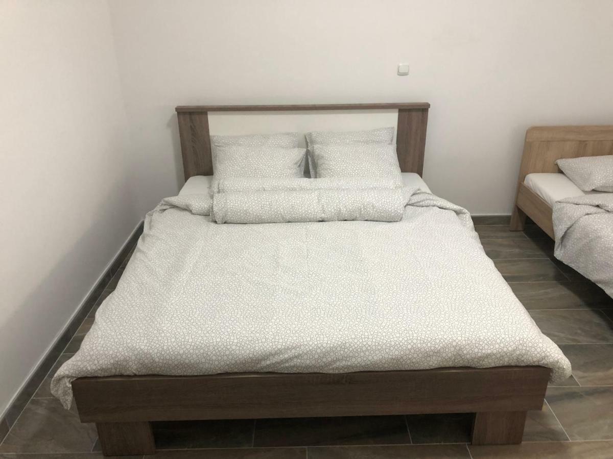 Croatia Mandre Apartment ภายนอก รูปภาพ